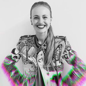 Meet your Posher, Monica
